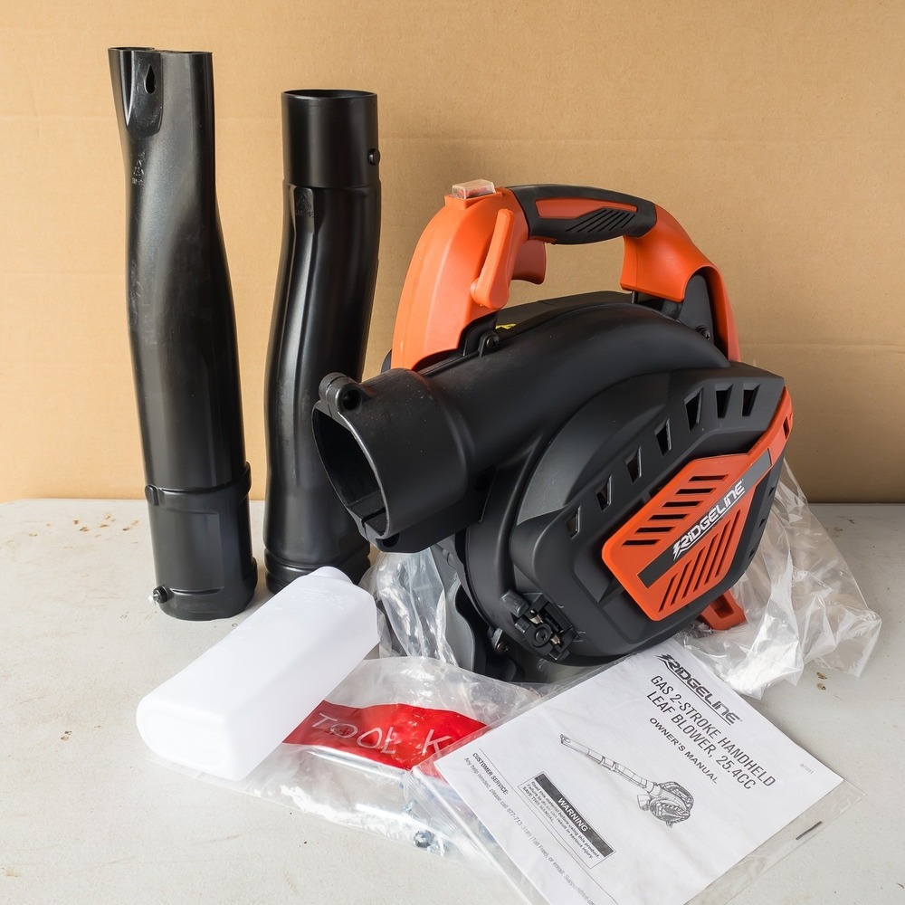 Ridgeline Gas Powered Leaf Blower 97031 2-Stroke 25.4cc